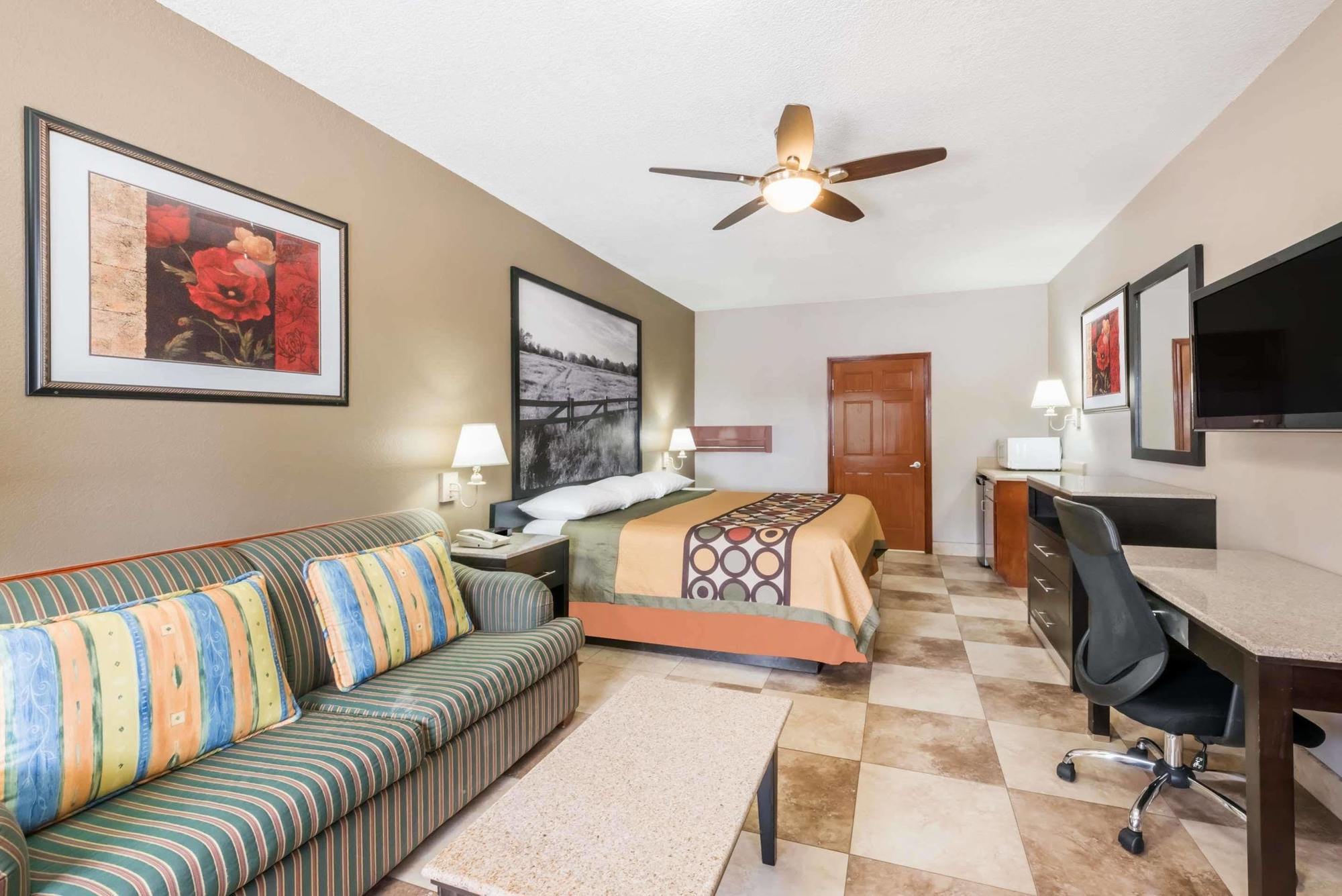 Super 8 Donna Otel Dış mekan fotoğraf